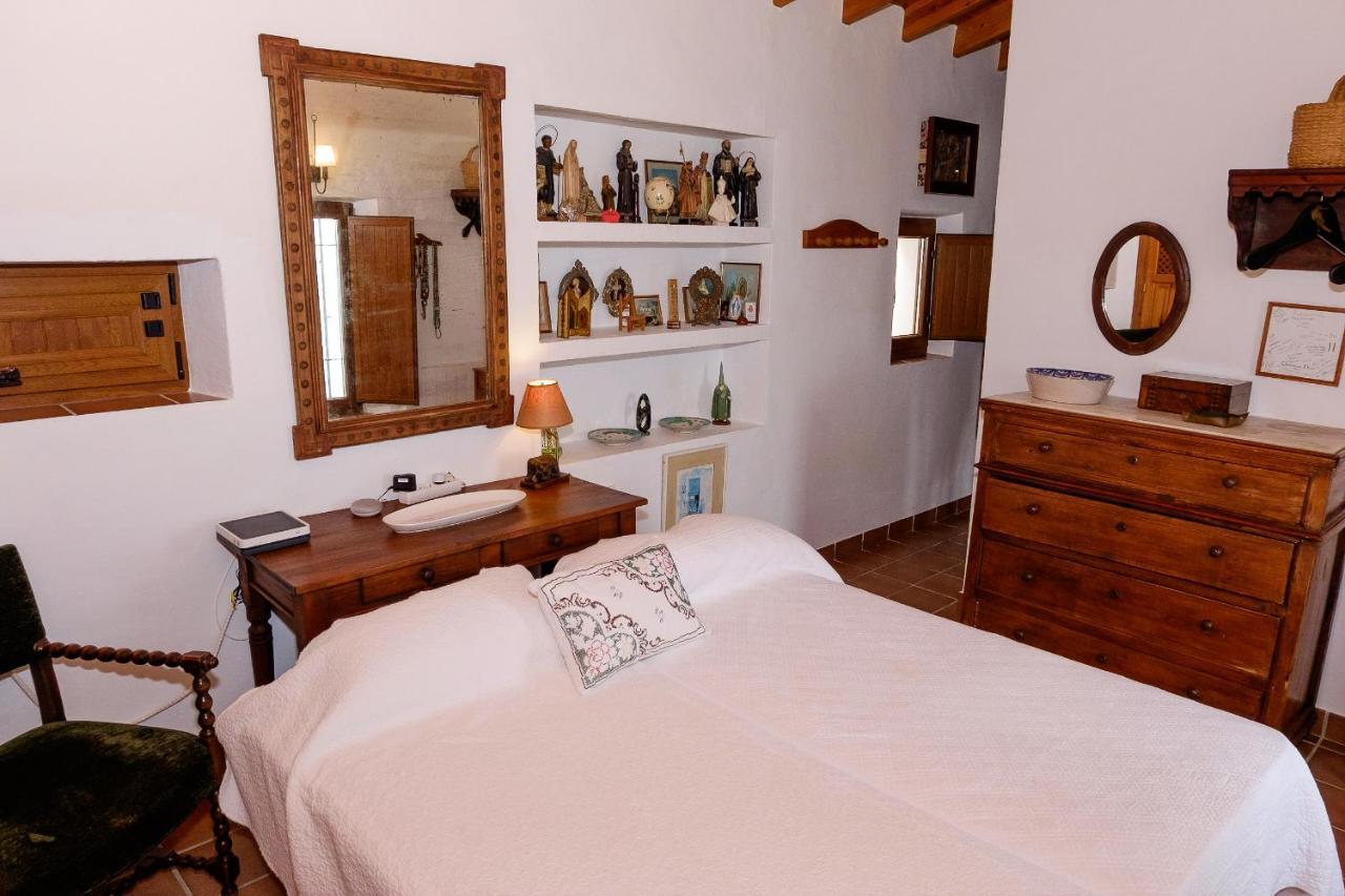 Casita Blanca Villa Нерха Екстериор снимка