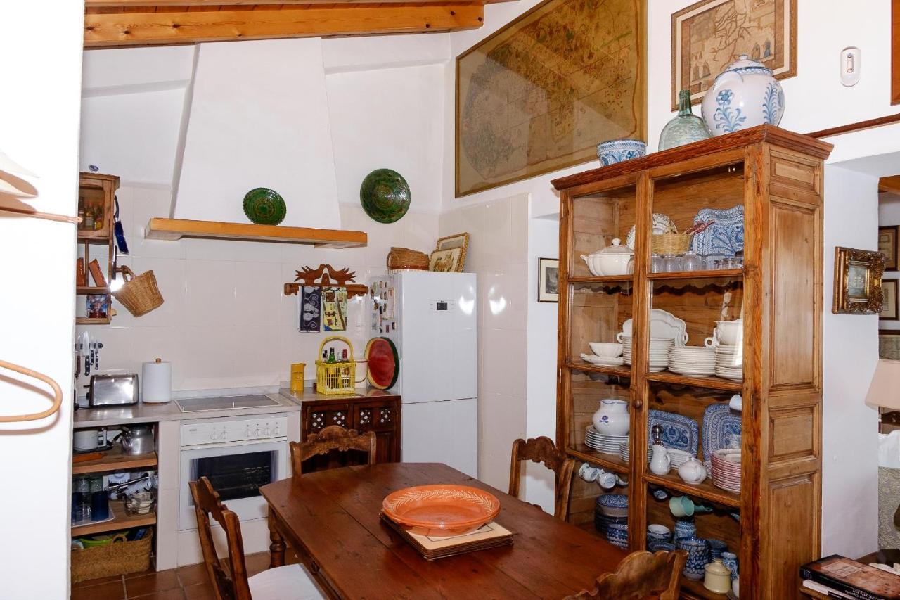 Casita Blanca Villa Нерха Екстериор снимка